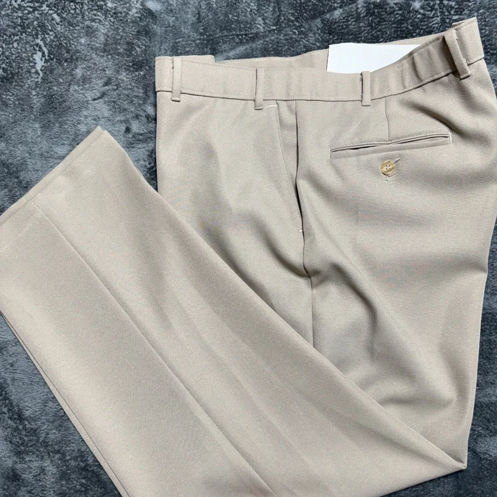 Levi's Action Slacks Pants Mens 40x30 Tan - Picture 1 of 12